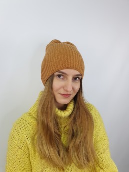 Czapka Ulka prążek camel